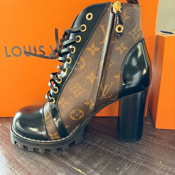 Louis Vuitton Star Trail Ankle Boot 8CM - Picture 2 of 2